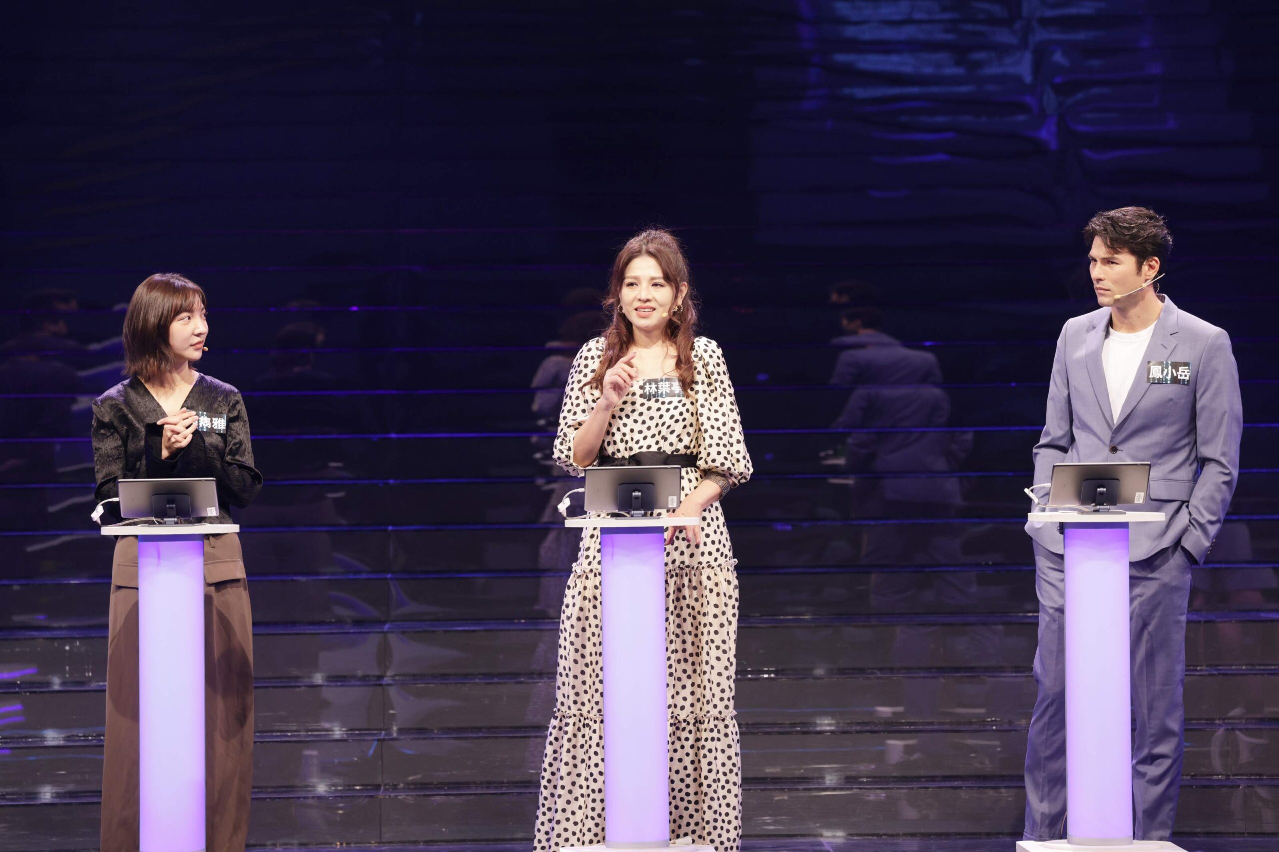 04 公視哈真相大白了林葉亭中稱有日本研究 穿紅內褲就旺科學根據高雋雅左鳳小岳右各自發表自己看法