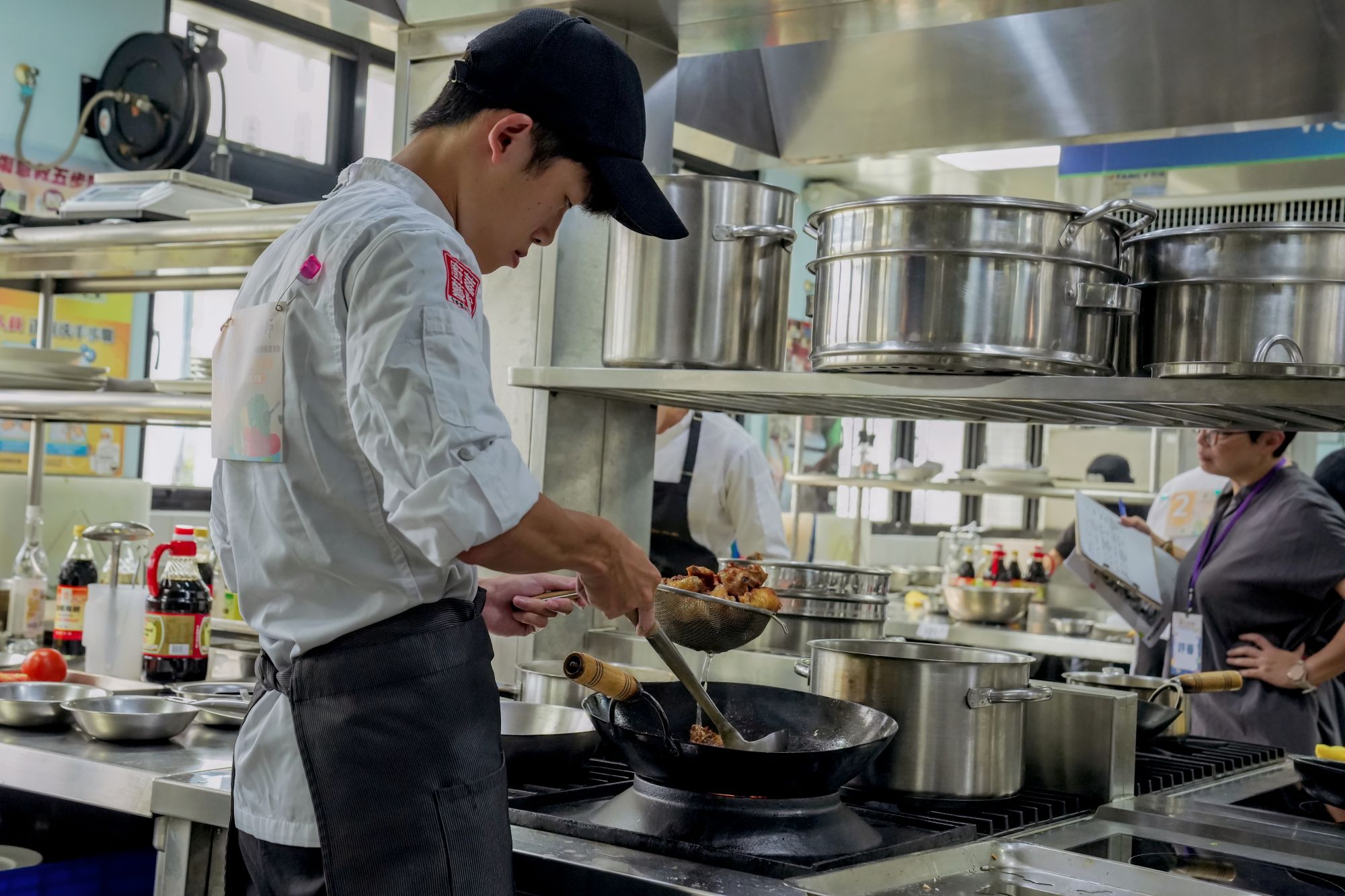 123578 - 報新聞 Mega News 參賽者每道料理都蘊藏著不浪費的用心。(圖/環境保護司 提供)