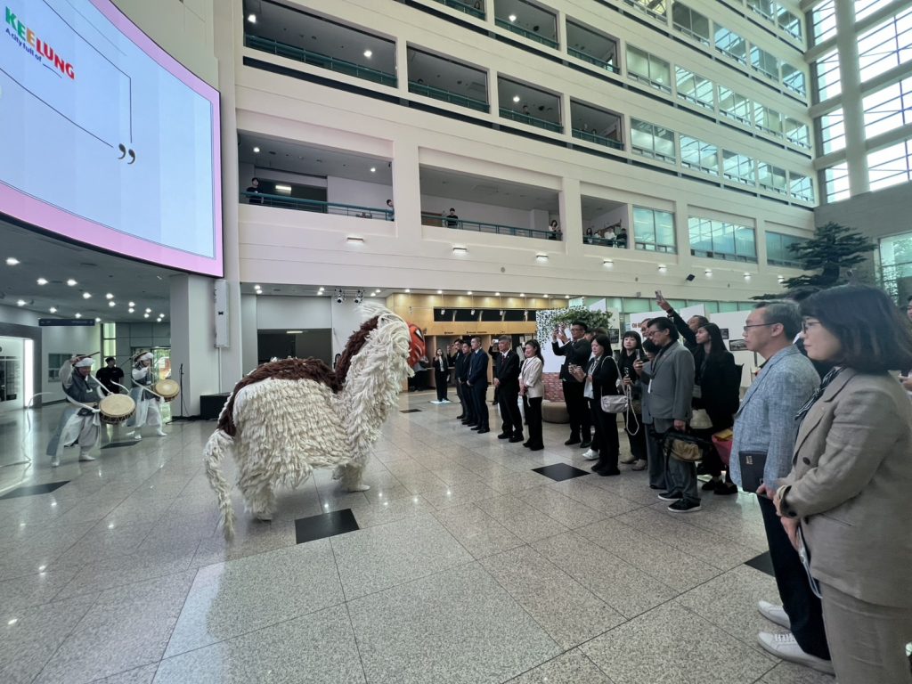 1343773 - 報新聞 Mega News 1343773 1024x768 1