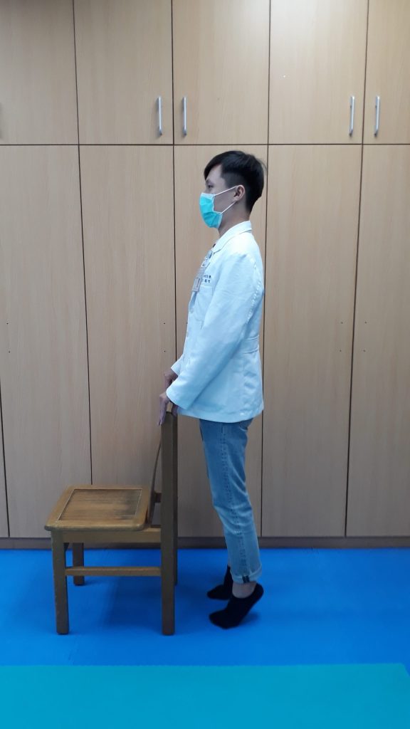 174480 - 報新聞 Mega News 174480 scaled e1758948928776 576x1024 1