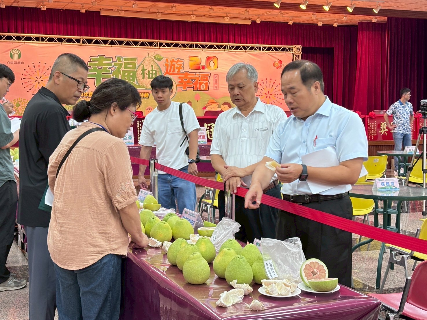 八里文旦柚評鑑登場 小農店舖直銷站同步開幕優惠 7 1767145 0
