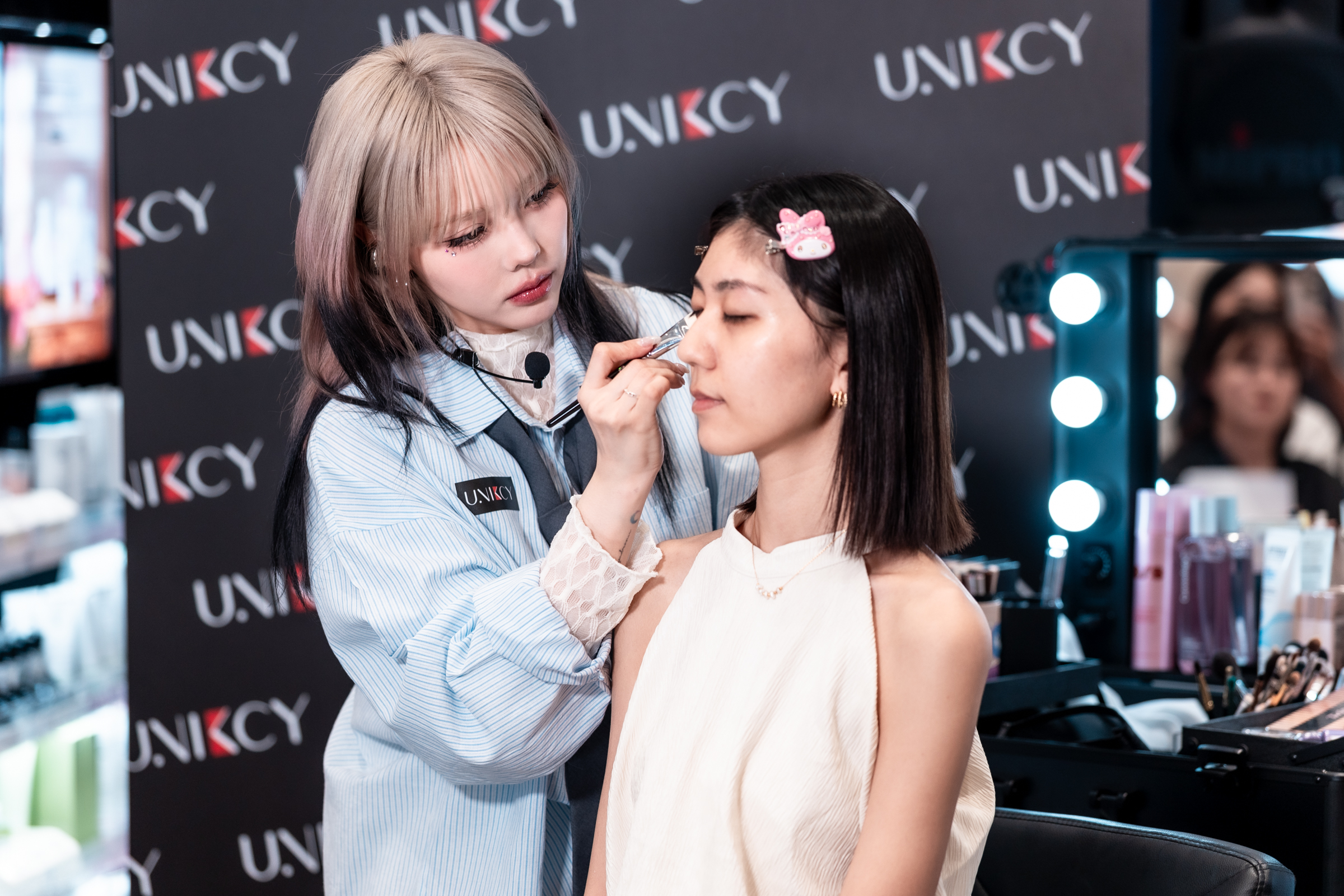 韓國彩妝美女 PONY 現身 UNIKCY DREAM PLAZA 門市擔任一日店長 10 1O9A5171