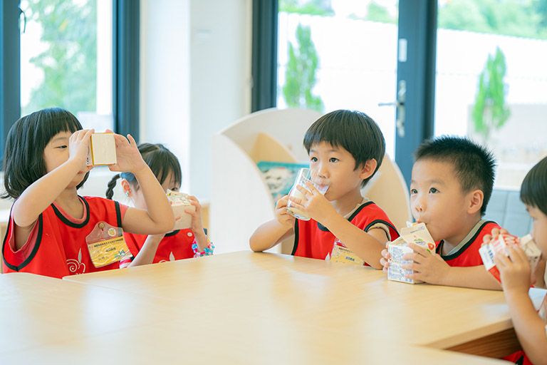 「生生喝鮮乳」暑假不中斷! 桃市府自籌財源明年2月上路守護21萬學童健康 2 20250917183240 f9d2882c