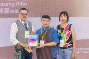 20250922175137 98 300x200 1