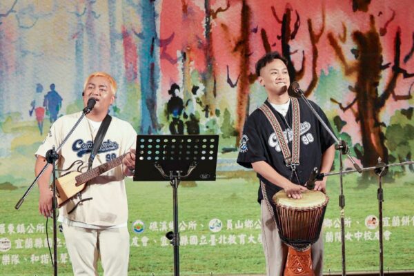 簡文秀返鄉吟中秋「歡唱滿人間」慈濟宜蘭園區熱鬧開唱! 6 20250927214216 39 600x400 1