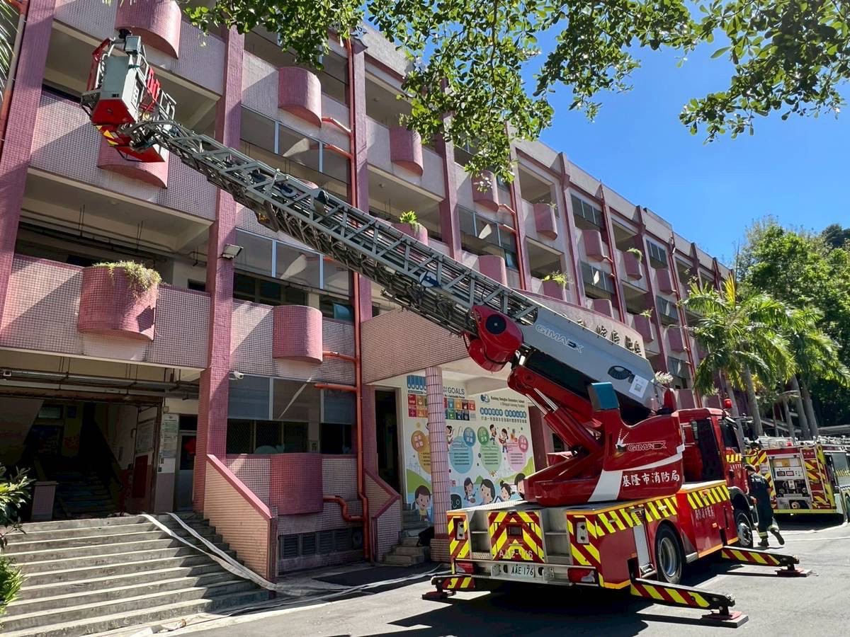 強化跨區協作!基隆五大消防分隊正濱國小實兵演練 6 2132295 0