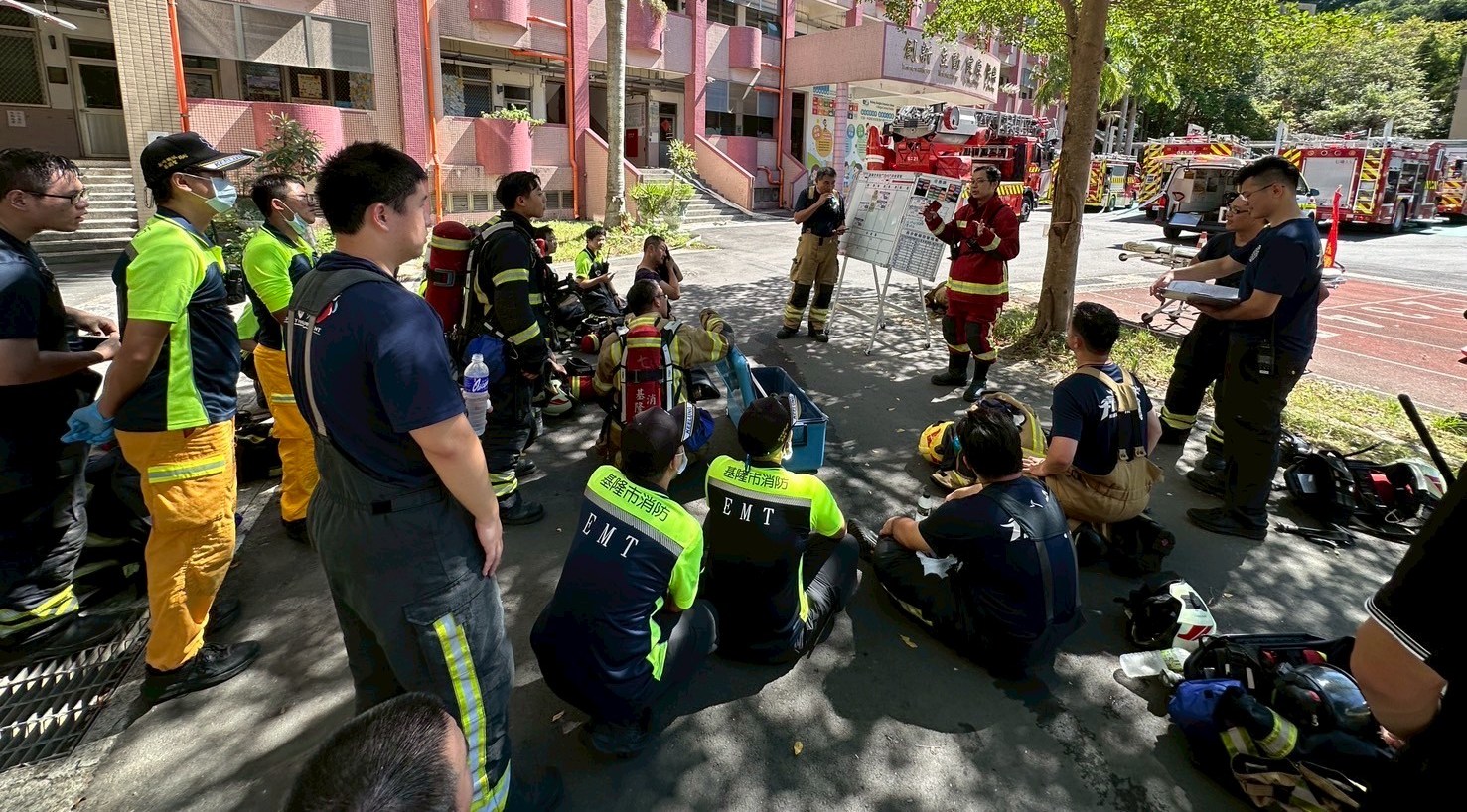 強化跨區協作!基隆五大消防分隊正濱國小實兵演練 8 2132296 0