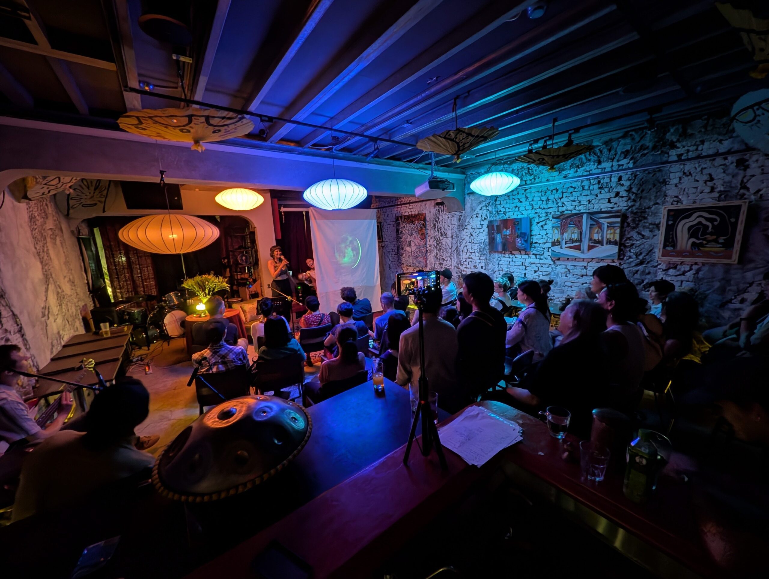 2b8cf2ba f19b 448b a098 e7cff684004c