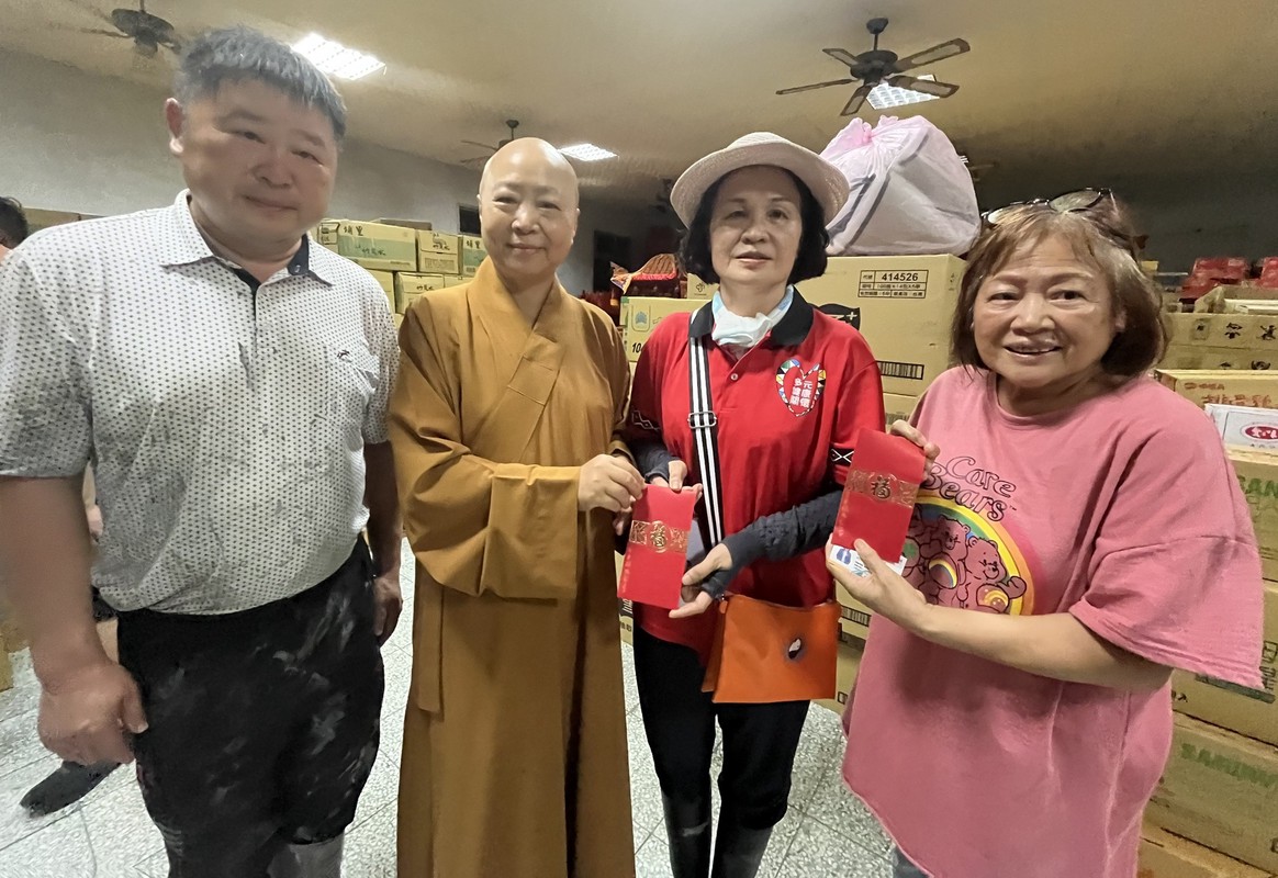 屏東佛教會送暖花蓮 百萬善款與物資直達災區 3 8a890c37 3706 4571 a23c 5393b3dce65f 175886008998313225300819182