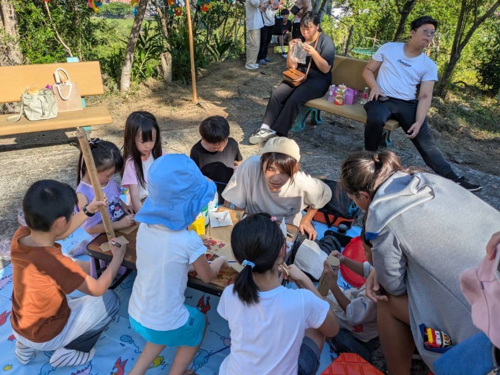 基隆堵南「後山音樂派對」百人同樂 點亮荒蕪公園譜寫溫馨樂章 7 S 43376664 0