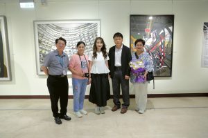 《穿越空間的軌跡》—吳淑芳創作展 9月7日大墩文化中心盛大開幕 7 S 49021029 0 300x200 1