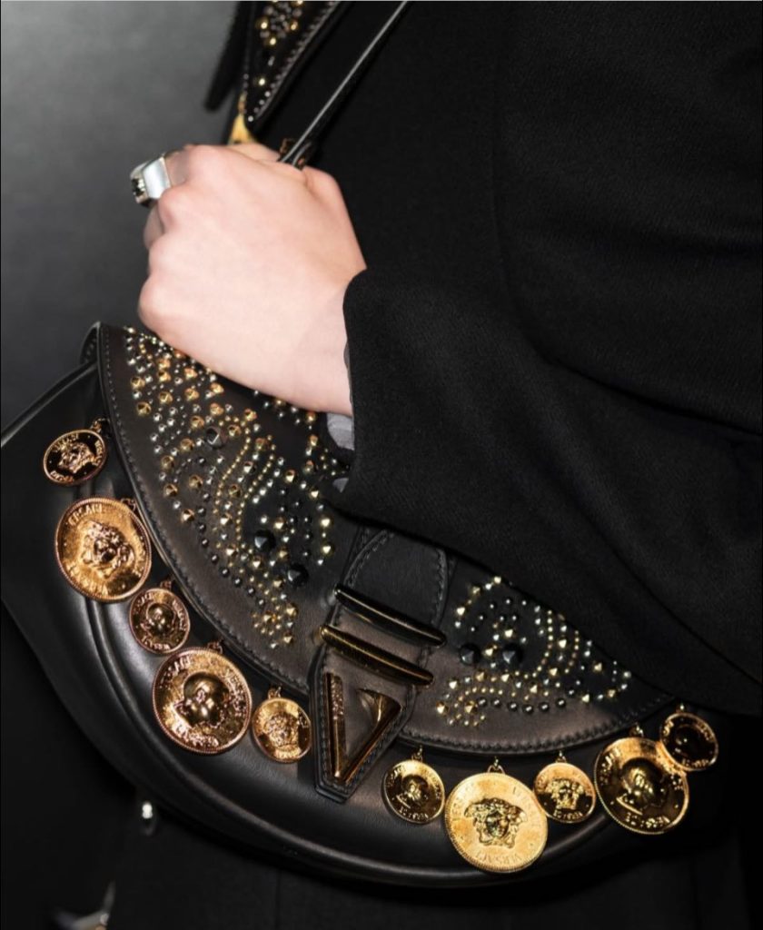 Versace 最終章00007 - 報新聞 Mega News Versace 最終章00007 840x1024 1