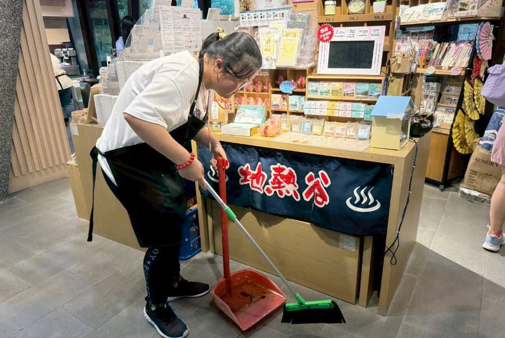 d9040489 1cf2 4b3f 9e8d 71d921d04e81 175919380317946338400648460