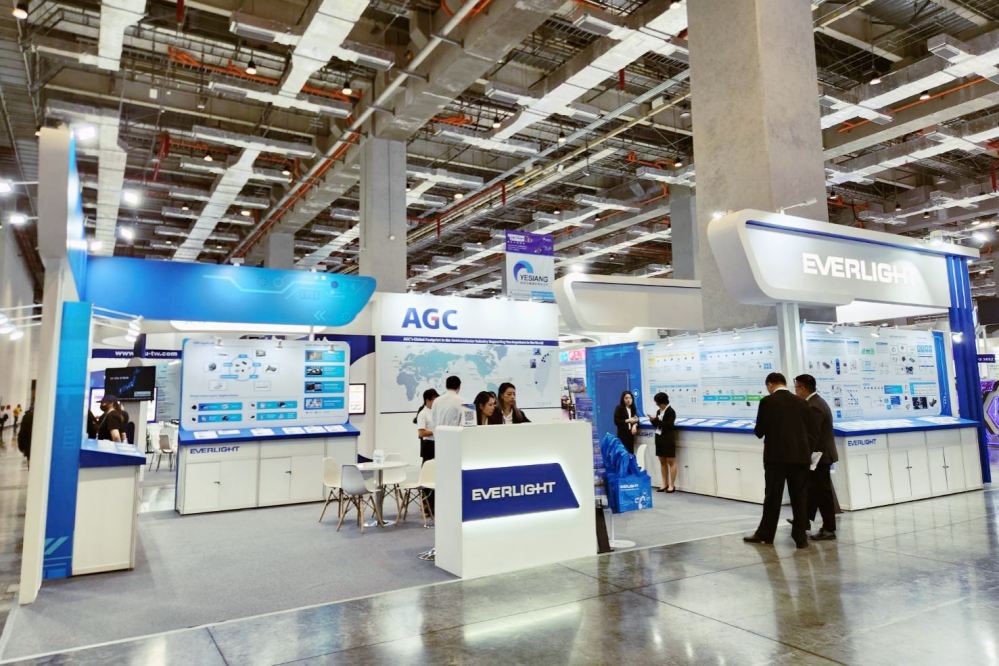 億光電子於2025 SEMICON國際半導體展盛大展出誠摯邀請業界專業人士及合作夥伴即日起至9月12日蒞臨南港展覽館2館Q5852展位 Fotor