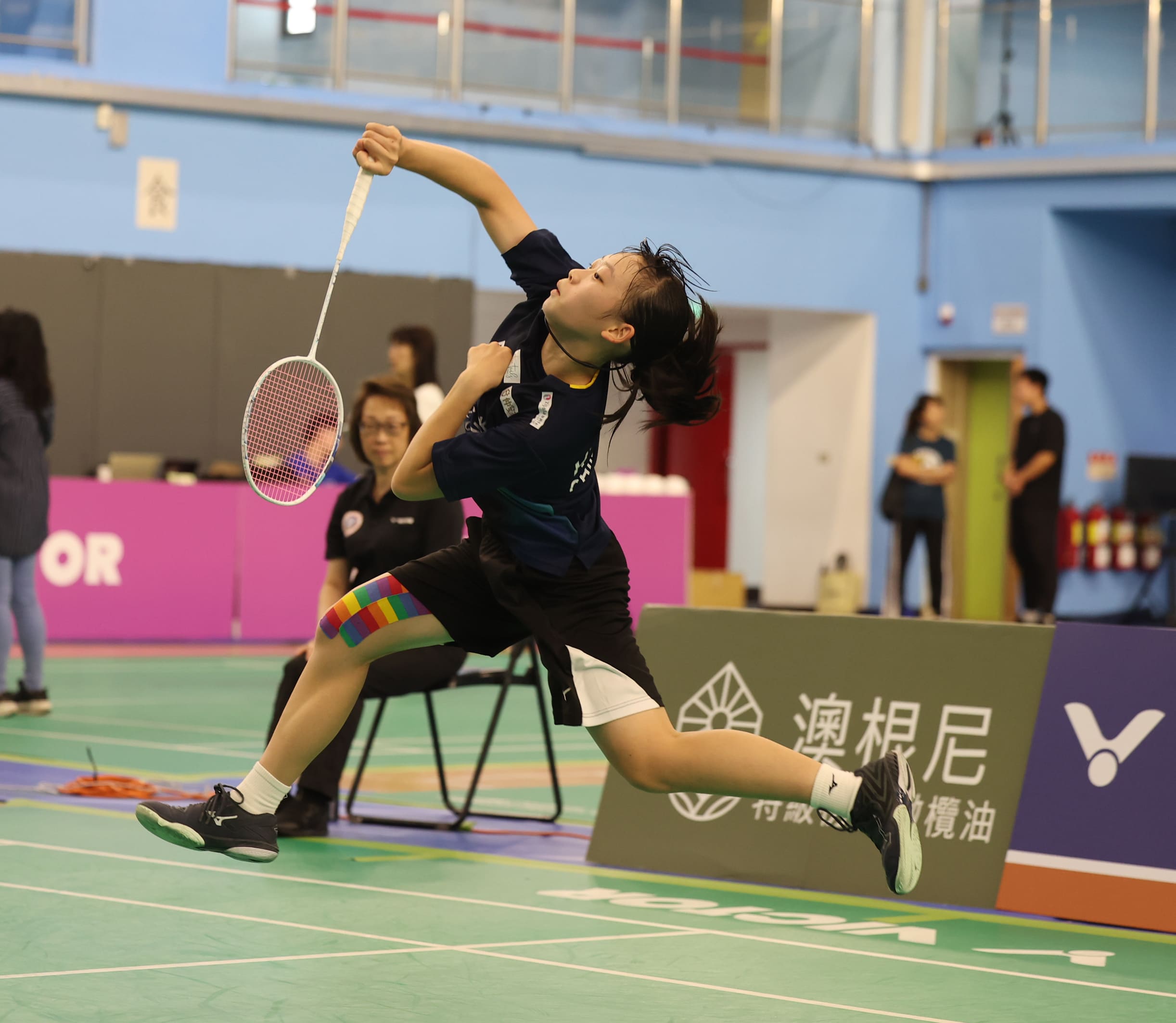 圖4 國中組女單冠軍 黃欣瑜