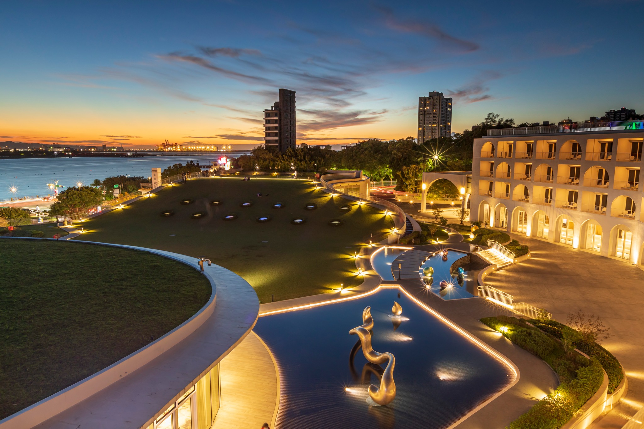 圖一秋天的淡水少了夏日的炙熱與冬日的濕冷逐漸宜人的氣候正是最適合放慢步調展開旅行的季節圖 將捷金鬱金香酒店提供