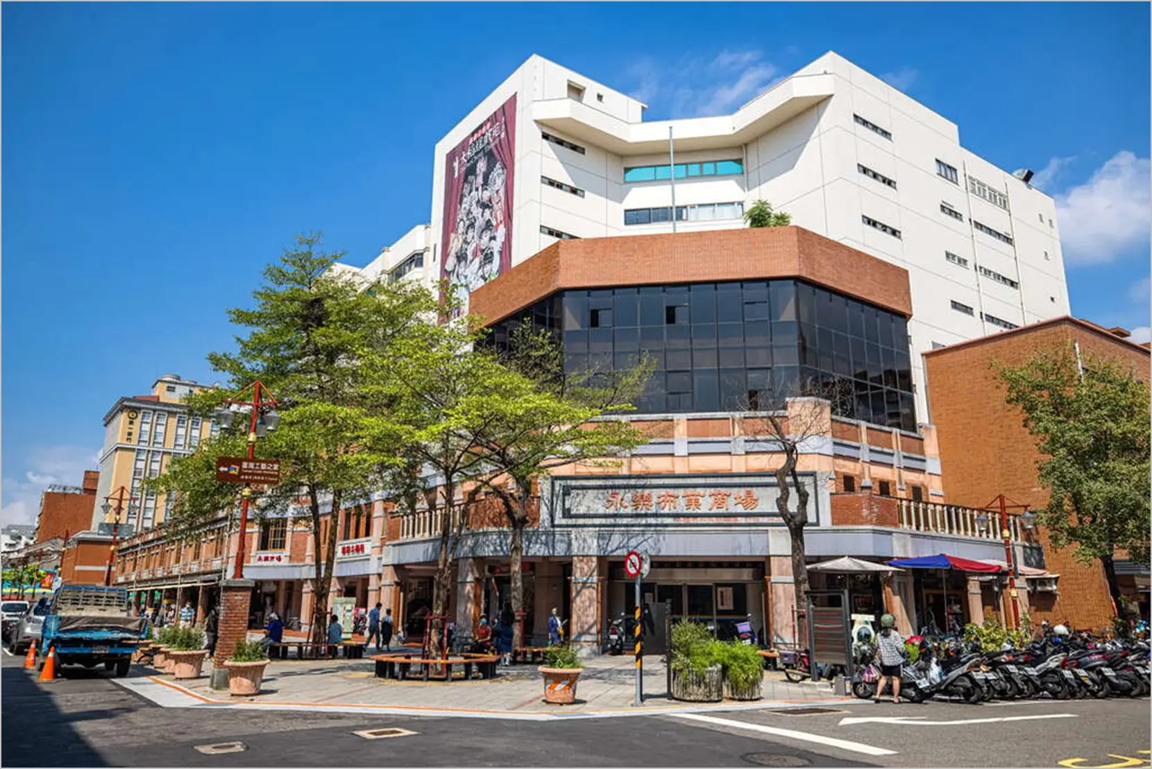 臺北登上柏林車站 「A City of Layers」層層魅力進攻歐洲市場 9 圖說7臺北以多層次文化肌理吸引更多國際旅客前來感受臺北的多重魅力 0 1