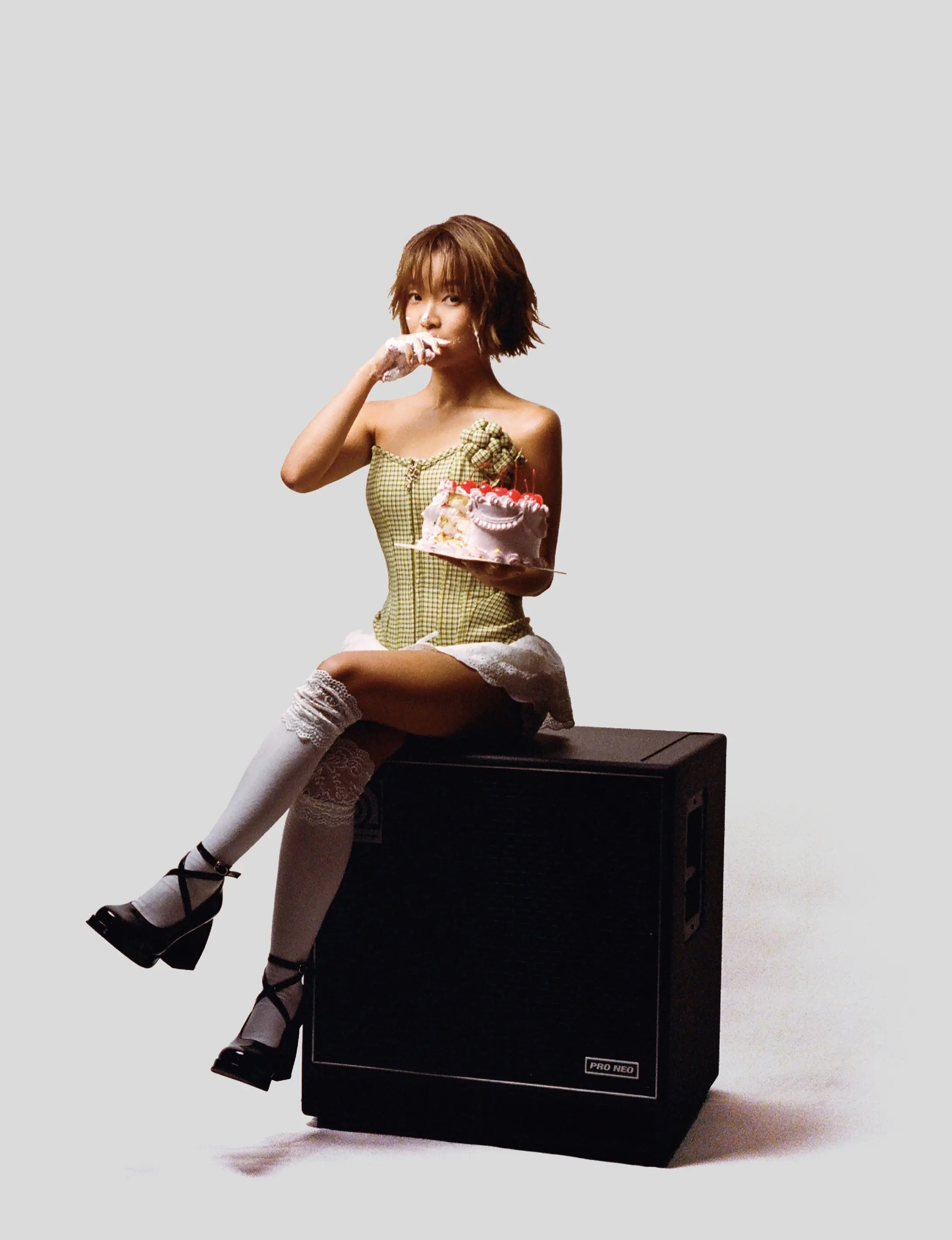 香港大勢女聲moon tang挾百萬點閱人氣來台1018將初登LEGACY舉辦在台首場個人演唱會 1