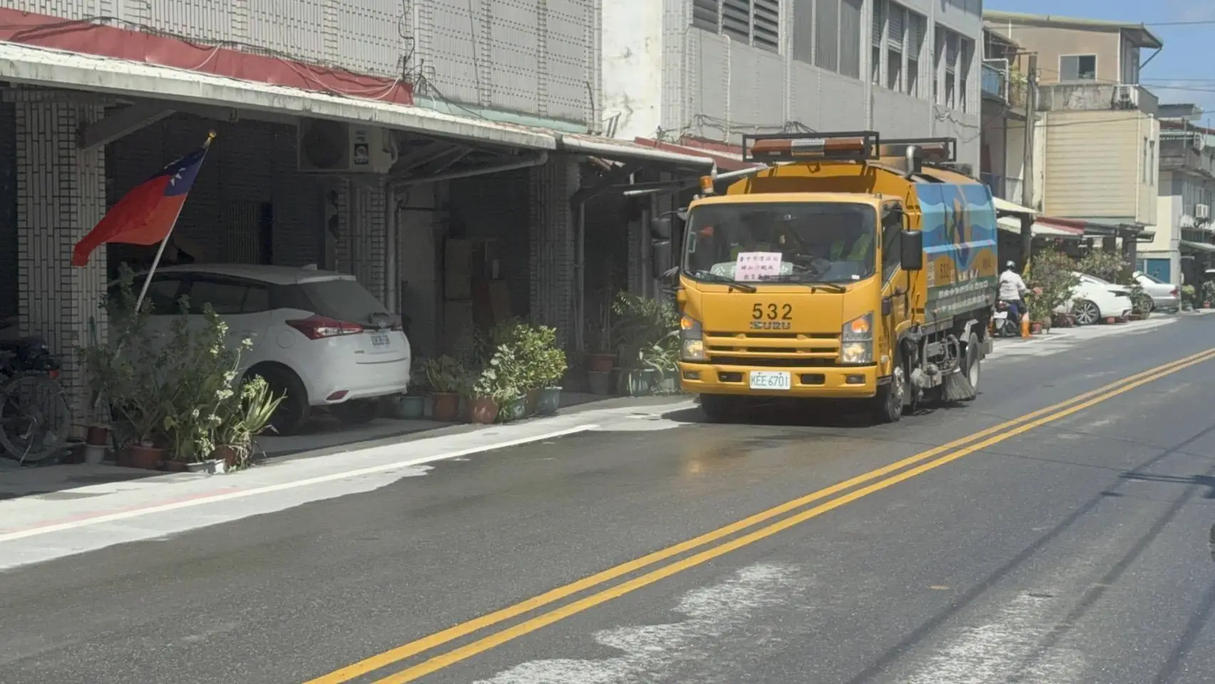 馳援花蓮重要道路掃街工作 2
