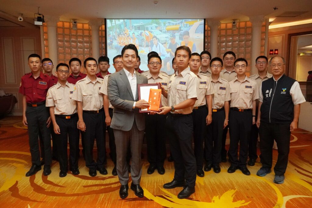 313f6c99 8dc1 4928 b493 cb063e281c4b